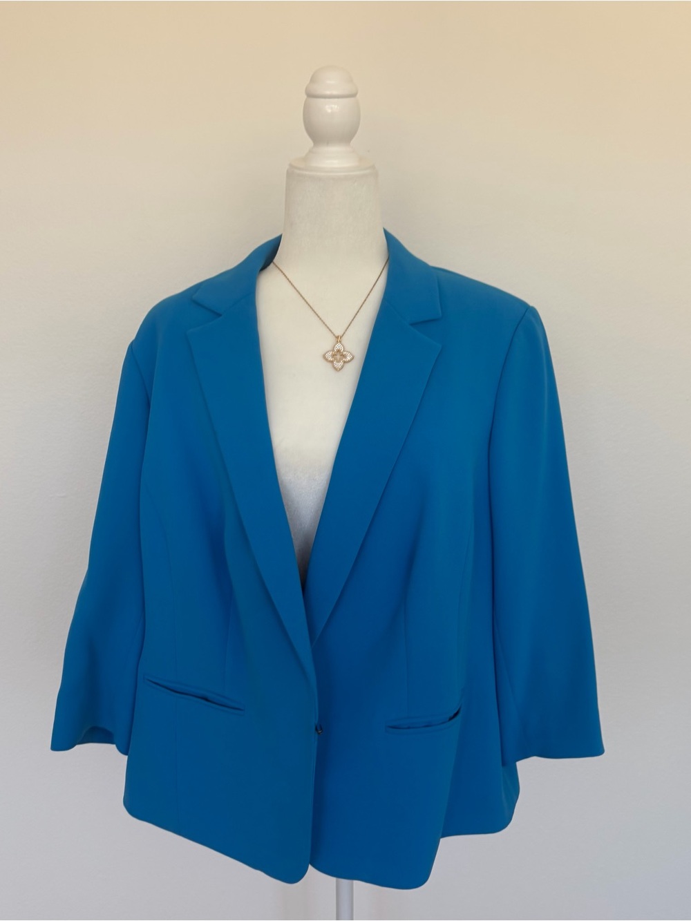 Sejour Bright Royal Blue Single Hook & Eye Front Blazer Size 14W